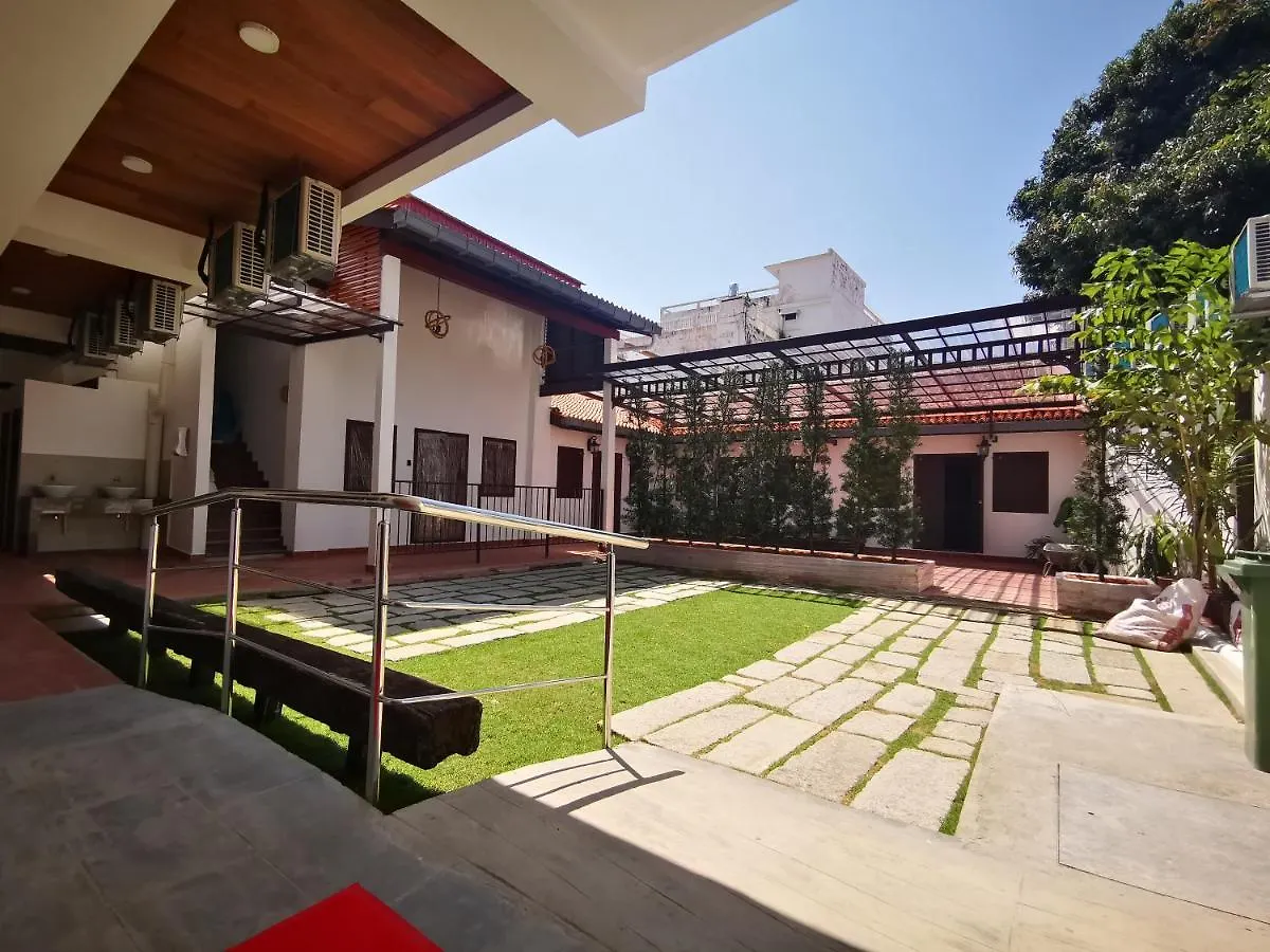 Mclane Boutique Hotel George Town